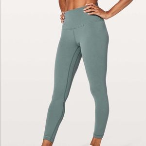 Lululemon Sea Steel Align 7/8 pant size 8